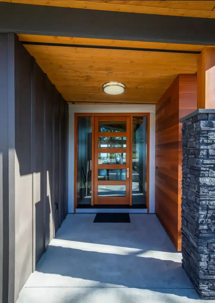Modern high-bank waterfront home, Courtenay BC | Commonhouse Design