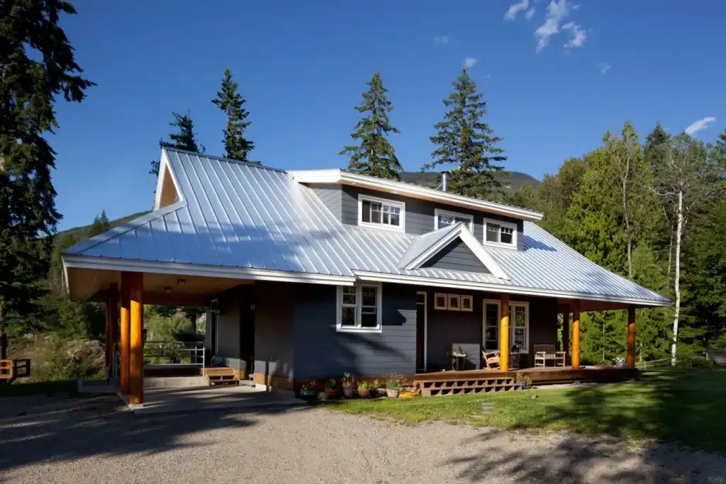 Mountain Home, Revelstoke BC | Commonhouse Design